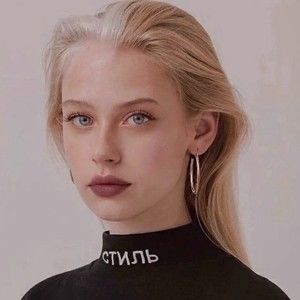 Meet your Posher, Lynne